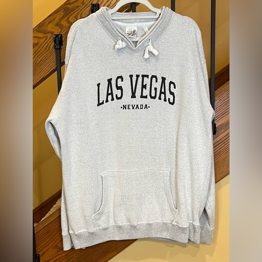Las Vegas Nevada sweatshirt ESY Surf Co.double Collar front Pocket SZ.XL. Unisex